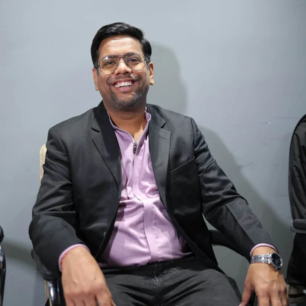 About 3 Kunal Bagaria