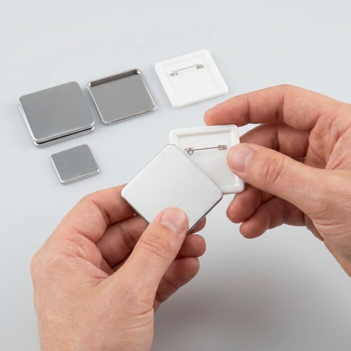 Sublimation Square Badge MB0OP133 Functional Interaction